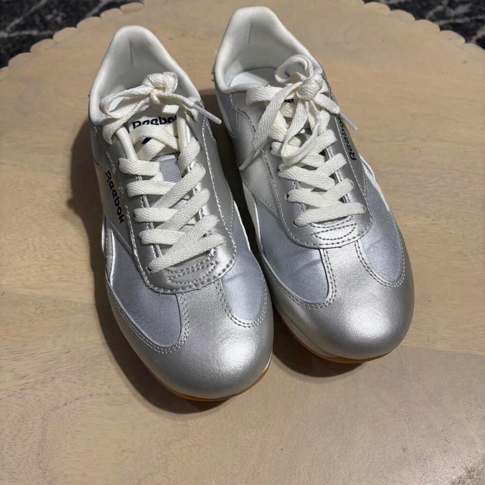 Reebok Women's Silver and Grey Trainers